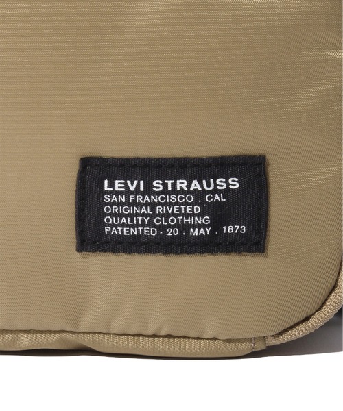 Levi's(リーバイス)の「Levi's/リーバイス ACCESSORY MODULAR クロスボディバッグ(ボディバッグ/ウエストポーチ・メンズ・グリーン・OS)」の13枚目の写真