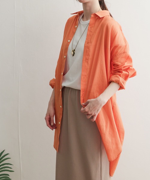 URBAN RESEARCH DOORS（アーバンリサーチドアーズ）の「ラミーコットンビッグシャツ（シャツ/ブラウス・レディース・オフホワイト/カーキ/オレンジ/ブルー・MEDIUM）」の13枚目の写真