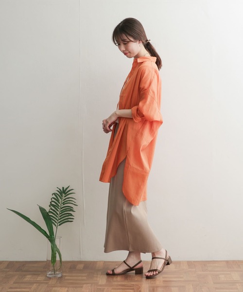 URBAN RESEARCH DOORS（アーバンリサーチドアーズ）の「ラミーコットンビッグシャツ（シャツ/ブラウス・レディース・オフホワイト/カーキ/オレンジ/ブルー・MEDIUM）」の20枚目の写真