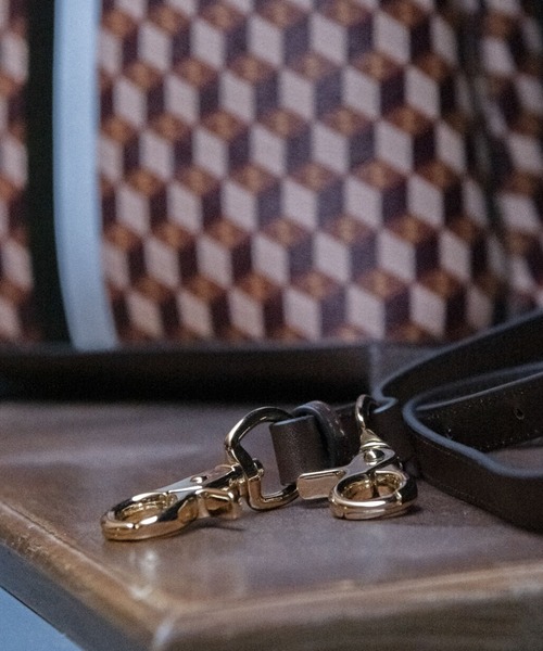 intoxic.（イントキシック）の「THE CUBE WHITE PINE  ホワイトパイン（ショルダーバッグ・レディース・グリーン/グレー/チョコ・FREE）」の4枚目の写真