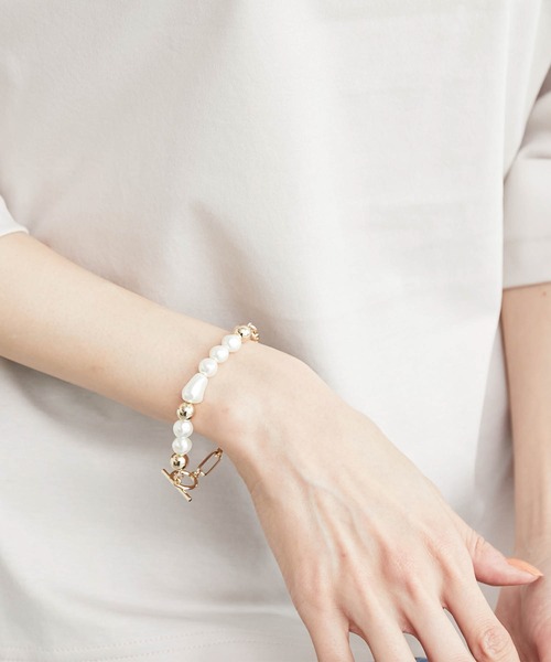 ROPE' PICNIC（ロペピクニック）の「変型パール×メタルブレスレット（ブレスレット・レディース・ゴールド/ゴールド系その他・FREE）」の9枚目の写真