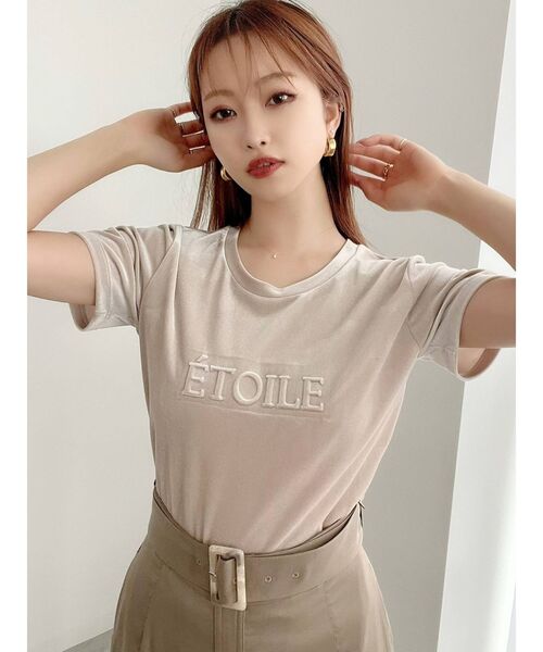 RESEXXY(リゼクシー)の「エンボスロゴベロアTシャツ(Tシャツ/カットソー・レディース・ピンク/ブルー/ベージュ・FREE)」の8枚目の写真