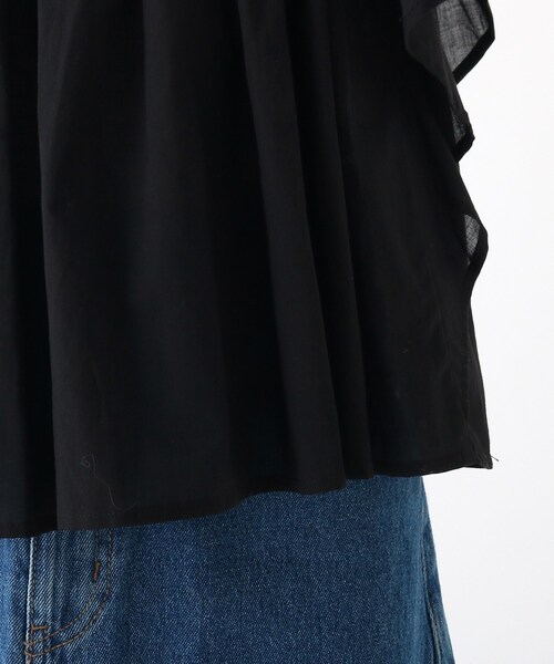 OPAQUE.CLIP（オペークドットクリップ）の「◆【C】コットンローンピンタックフレアブラウス【WEB限定サイズ】（シャツ/ブラウス・レディース・ライトブルー/ブラック/キャメル・40/38/36）」の10枚目の写真