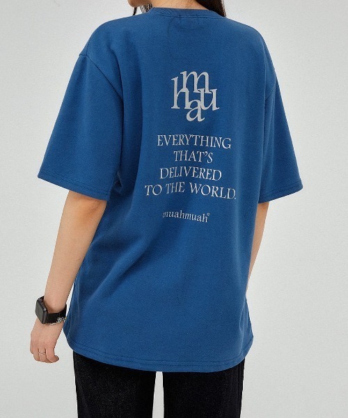muahmuah（ムーアムーア）の「A'GEM/9 × .kom『muah muah/ムーアムーア』LETTERING LOGO HALF T-SHIRT/レタリングロゴ Tシャツ カットソー（Tシャツ/カットソー・レディース・ホワイト/インディゴブルー/ブラック/ライトグレー・FREE）」の12枚目の写真