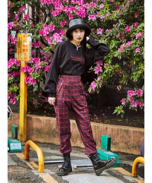 jouetie（ジュエティ）の「ベーシックロゴ ロンT（Tシャツ/カットソー・レディース・ブラック/オフホワイト/グリーン・MEDIUM）」の9枚目の写真