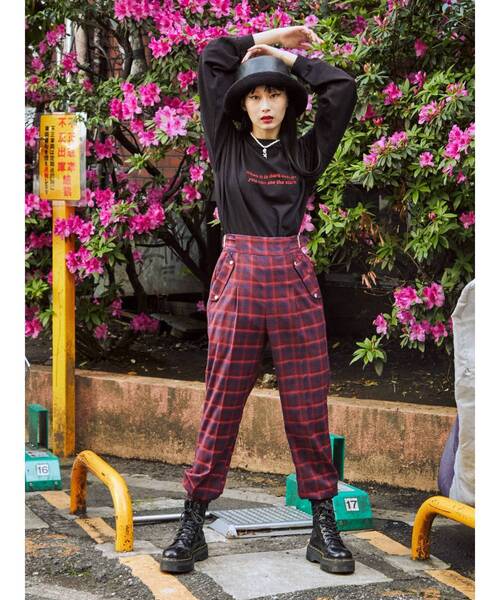 jouetie（ジュエティ）の「ベーシックロゴ ロンT（Tシャツ/カットソー・レディース・ブラック/オフホワイト/グリーン・MEDIUM）」の11枚目の写真