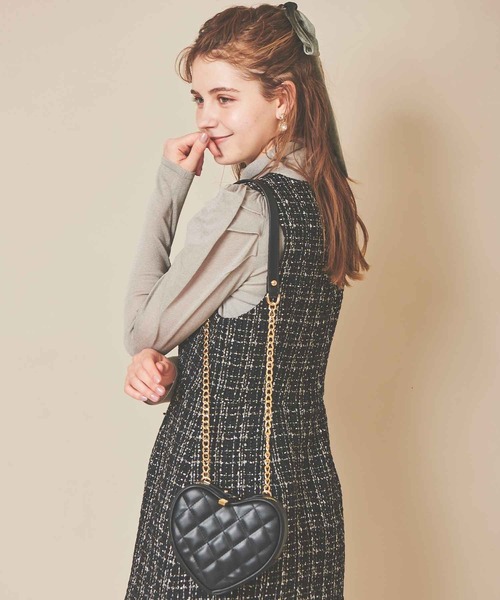 31 Sons de mode（トランテアン　ソン　ドゥ　モード）の「ハートチェーンバッグ（ショルダーバッグ・レディース・ブラック/オフホワイト・フリー）」の8枚目の写真