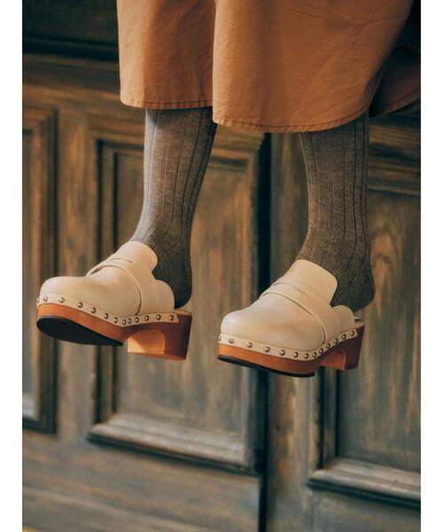 AMERICAN HOLIC（アメリカンホリック）の「ローファーサボ（サンダル・レディース・キャメル/ブラック/ライトグレー・S/L/M）」の6枚目の写真