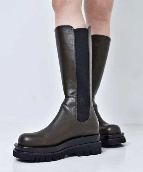 LAROUTE（ラルート）の「【LAROUTE】トラックソールロングブーツ（ブーツ・レディース・ブラック/ダークブラウン/カーキ・38/39/35/36/37）」の3枚目の写真