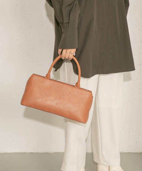 KBF（ケイビーエフ）の「レクタングルハンドBAG（ハンドバッグ）」 - WEAR