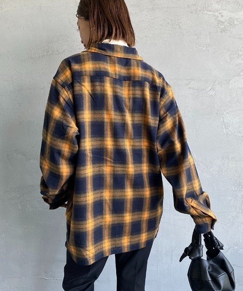 JEANS FACTORY （ジーンズファクトリー）の「[DAN RIVER/ダンリバー] 別注 オーバーサイズ オンブレチェックオープンカラーシャツ（シャツ/ブラウス・レディース・イエロー/レッド/ブルー・M/L）」の22枚目の写真