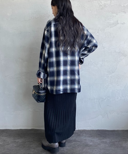 JEANS FACTORY （ジーンズファクトリー）の「[DAN RIVER/ダンリバー] 別注 オーバーサイズ オンブレチェックオープンカラーシャツ（シャツ/ブラウス・レディース・イエロー/レッド/ブルー・M/L）」の16枚目の写真