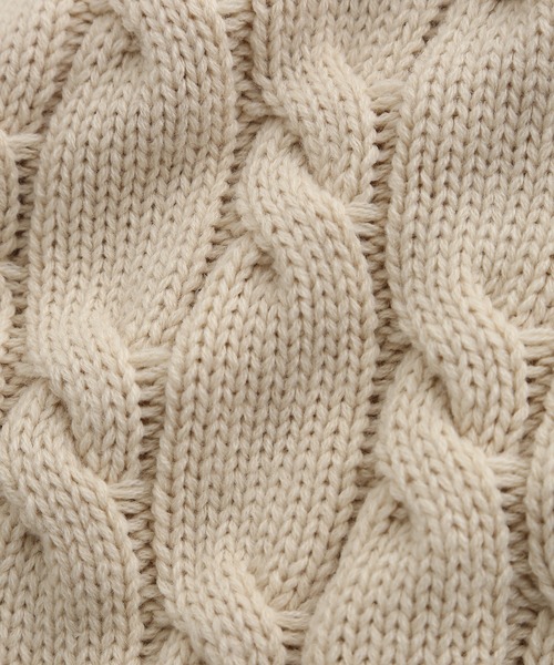 ADAM ET ROPE'（アダムエロペ）の「バルキー ケーブル チルデン ニットプルオーバー/ユニセックス（ニット/セーター・メンズ・ダークグリーン/キナリ・M/L）」の6枚目の写真