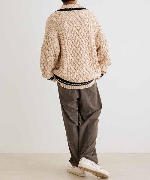 ADAM ET ROPE'（アダムエロペ）の「バルキー ケーブル チルデン ニットプルオーバー/ユニセックス（ニット/セーター・メンズ・ダークグリーン/キナリ・M/L）」の14枚目の写真