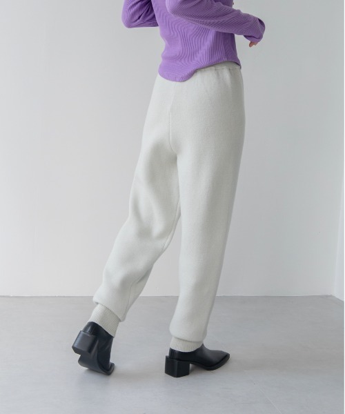 VACANCY（ヴァカンシー）の「モチモチジョガーニットパンツ（その他パンツ・レディース・オレンジ/ブラック/アイボリー・FREE）」の16枚目の写真