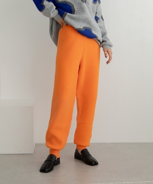 VACANCY（ヴァカンシー）の「モチモチジョガーニットパンツ（その他パンツ・レディース・オレンジ/ブラック/アイボリー・FREE）」の8枚目の写真