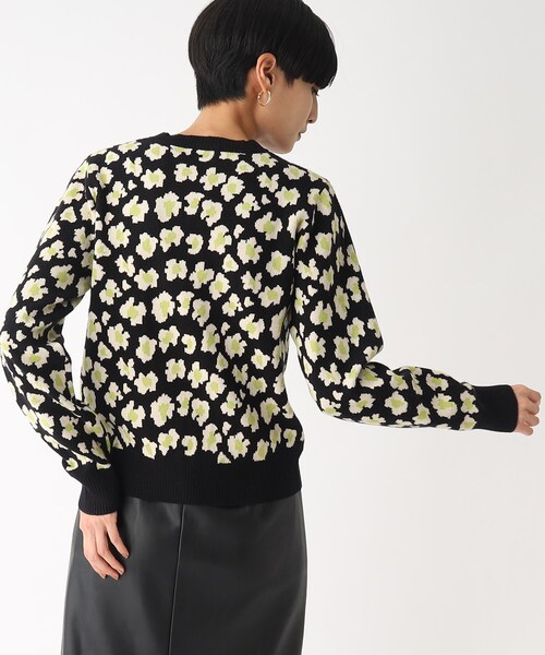 OPAQUE.CLIP(オペークドットクリップ)の「◆【C】フラワージャカードカーディガン(カーディガン/ボレロ・レディース・ブラック系/ベージュ系/パープル系2・36/40/38)」の11枚目の写真