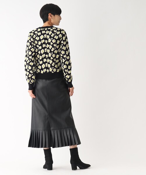 OPAQUE.CLIP(オペークドットクリップ)の「◆【C】フラワージャカードカーディガン(カーディガン/ボレロ・レディース・ブラック系/ベージュ系/パープル系2・36/40/38)」の14枚目の写真