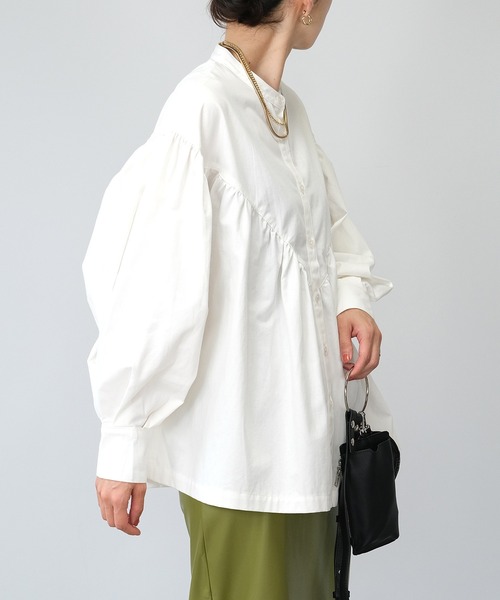 ＡＮＤＪ（アンドジェイ）の「【2022/AW】綿ツイルギャザーブラウス（シャツ/ブラウス・レディース・ホワイト/カーキ/ボルドー/ブラック・M）」の20枚目の写真