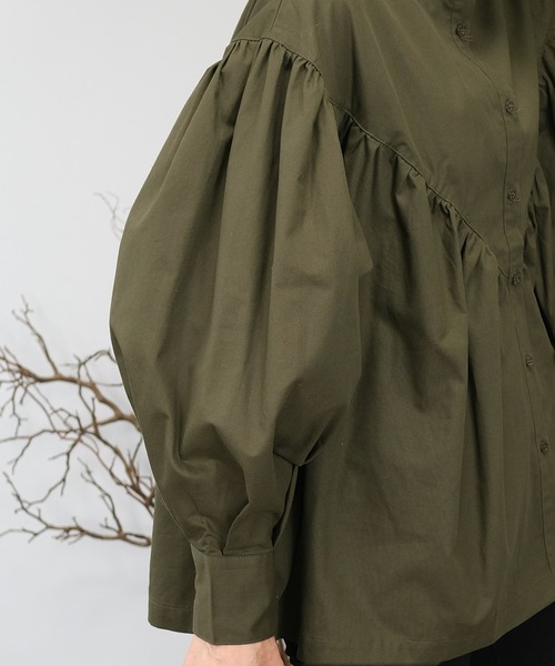 ＡＮＤＪ（アンドジェイ）の「【2022/AW】綿ツイルギャザーブラウス（シャツ/ブラウス・レディース・ホワイト/カーキ/ボルドー/ブラック・M）」の19枚目の写真
