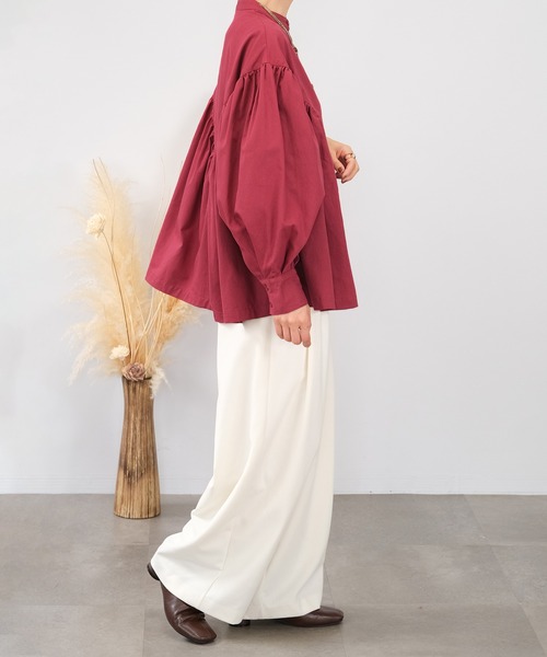 ＡＮＤＪ（アンドジェイ）の「【2022/AW】綿ツイルギャザーブラウス（シャツ/ブラウス・レディース・ホワイト/カーキ/ボルドー/ブラック・M）」の16枚目の写真