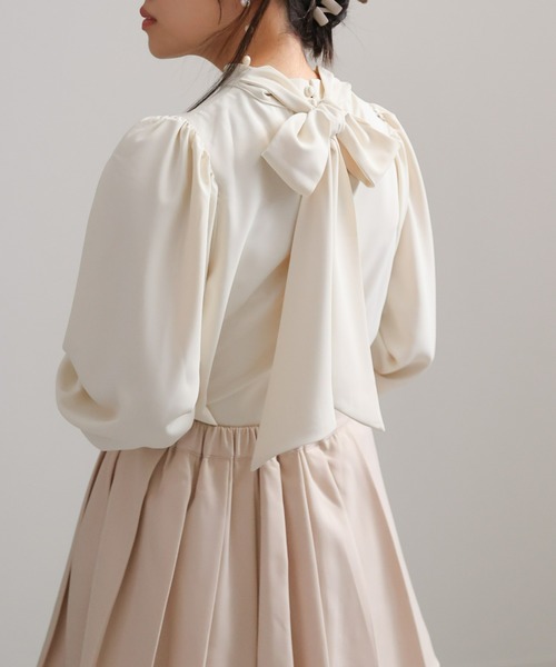 sakishimatokyo(サキシマトーキョー)の「2WAYリボンパワショルブラウス(シャツ/ブラウス・レディース・ブラック/アイボリー/グリーン・FREE)」の4枚目の写真