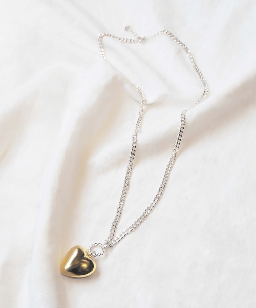 Casselini（キャセリーニ）の「Casselini(キャセリーニ)ビッグハートネックレス（ネックレス・レディース・ホワイト/シルバー/ゴールド/マルチ・FREE）」の4枚目の写真