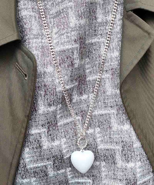 Casselini（キャセリーニ）の「Casselini(キャセリーニ)ビッグハートネックレス（ネックレス・レディース・ホワイト/シルバー/ゴールド/マルチ・FREE）」の14枚目の写真