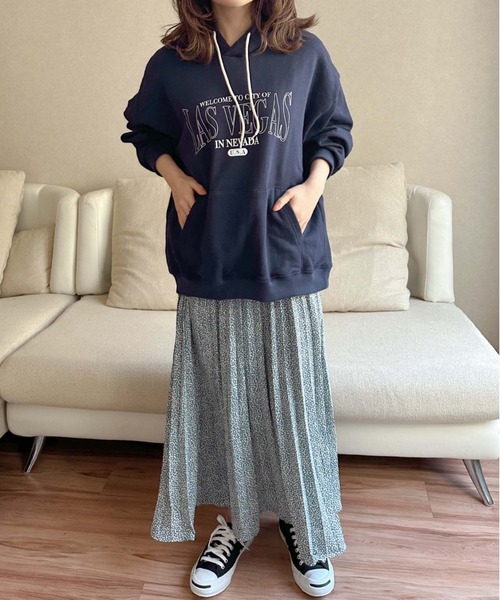 Isn't She?(イズントシー)の「ランダムドットプリーツスカート(スカート・レディース・ブルー/アイボリー・FREE)」の16枚目の写真