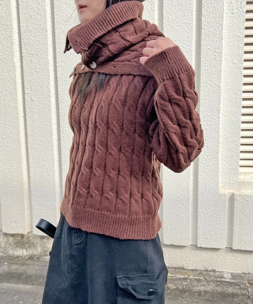 Jewelobe(ジュエローブ)の「ネックウォーマー付きケーブルニットプルオーバー(ニット/セーター・レディース・ブラウン/オフホワイト/グレー・FREE)」の14枚目の写真