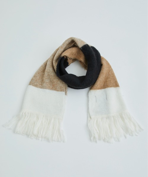 LiNoH(リノー)の「ALPACA MULTI COLOR MUFFLER(マフラー・メンズ・グリーン/グレイッシュベージュ/ブルー・FREE)」の4枚目の写真