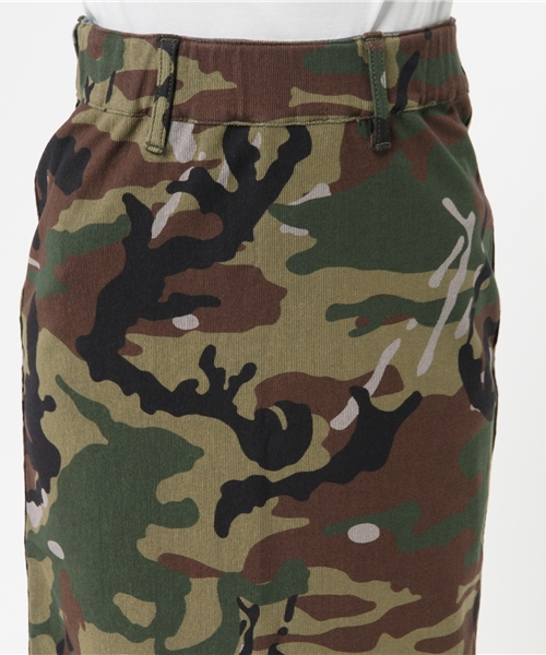 スカート HYSTERIC GLAMOUR camouflage skirt y2k HYSTERIC GLAMOUR（ヒステリックグラマー）の「ARMY裏総柄 リバ