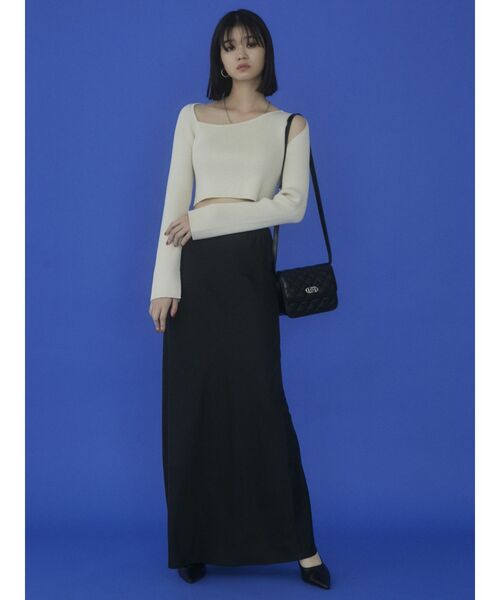 EMODA（エモダ）の「スキンカットラインニット（ニット/セーター・レディース・ブラック/アイボリー/ピンク/パープル・FREE）」の6枚目の写真