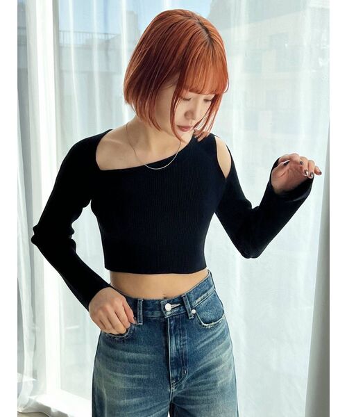 EMODA（エモダ）の「スキンカットラインニット（ニット/セーター・レディース・ブラック/アイボリー/ピンク/パープル・FREE）」の10枚目の写真