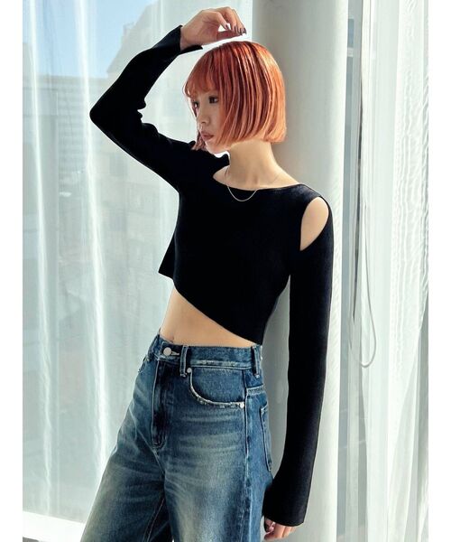 EMODA（エモダ）の「スキンカットラインニット（ニット/セーター・レディース・ブラック/アイボリー/ピンク/パープル・FREE）」の12枚目の写真