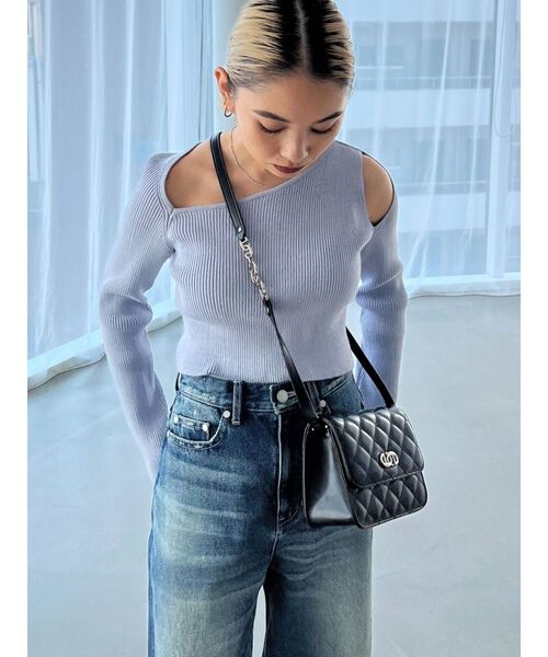 EMODA（エモダ）の「スキンカットラインニット（ニット/セーター・レディース・ブラック/アイボリー/ピンク/パープル・FREE）」の20枚目の写真