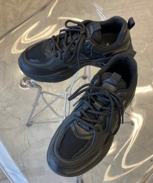 WEGO(ウィゴー)の「WEGO/クリアソールスニーカー(スニーカー・レディース・ブラック/ホワイト/サックスブルー・LARGE/MEDIUM)」の5枚目の写真