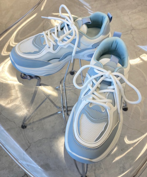 WEGO(ウィゴー)の「WEGO/クリアソールスニーカー(スニーカー・レディース・ブラック/ホワイト/サックスブルー・LARGE/MEDIUM)」の6枚目の写真