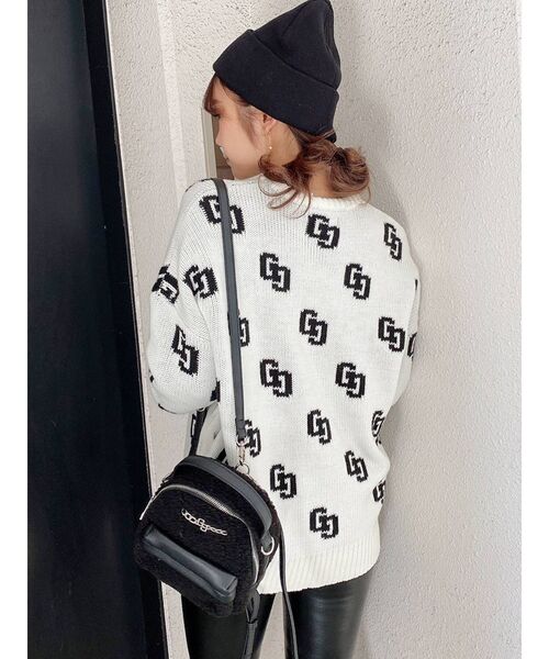 GYDA(ジェイダ)の「GG PATTERN ニットトップス(ニット/セーター・レディース・ベージュ/パープル/ブラック/オフホワイト・FREE)」の7枚目の写真