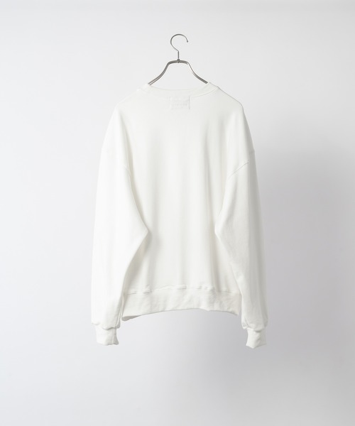 FEKETE（フェケテ）の「OVERSIZED FEKETE SWEATSHIRT / ルーズフィットスウェット（スウェット・メンズ・オレンジ/グレー/オフホワイト・MEDIUM/LARGE）」の21枚目の写真