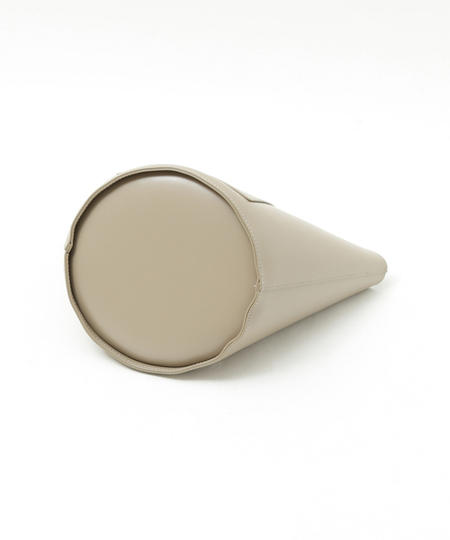 YAHKI（ヤーキ）の「【YAHKI】バケツ型ハンドバッグ（ハンドバッグ・レディース・レッド/ベージュ・フリー）」の7枚目の写真