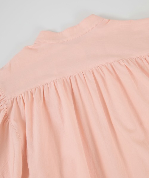 titivate(ティティベイト)の「バンドカラーボリュームギャザーワンピース(シャツワンピース・レディース・オレンジ/ライトピンク/ブラック/オフホワイト・M/S)」の10枚目の写真