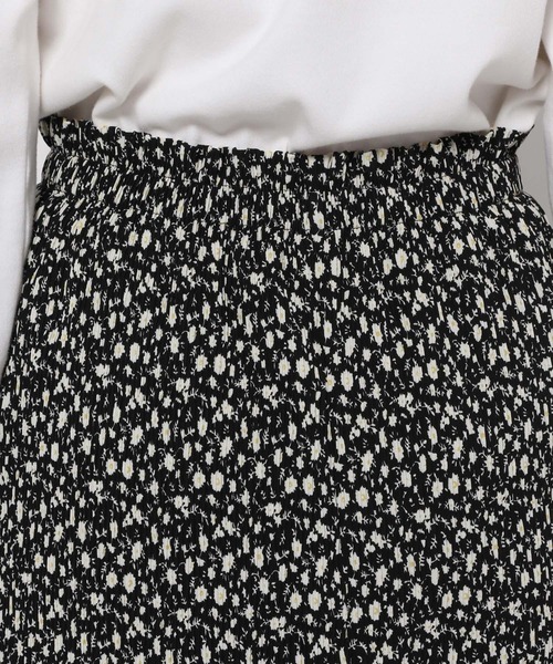 LOWRYS FARM（ローリーズファーム）の「フラワーギャザータイトスカート　187557（スカート・レディース・グリーン/ブラック/アイボリー・FREE）」の20枚目の写真