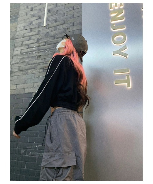 DEVICE（デバイス）の「ストリートデザイン ルーズ ワイド カーゴパンツ パラシュートパンツ（カーゴパンツ・レディース・ブラック/グレー・FREE）」の15枚目の写真