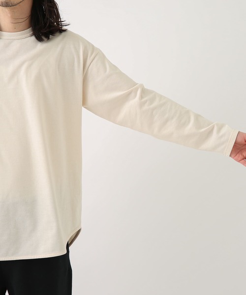 URBAN RESEARCH Sonny Label(アーバンリサーチサニーレーベル)の「『抗菌/防臭』ラウンドヘムロングスリーブTシャツ(Tシャツ/カットソー・メンズ・ホワイト/チャコールグレー/ホワイト系その他・MEDIUM/LARGE)」の11枚目の写真