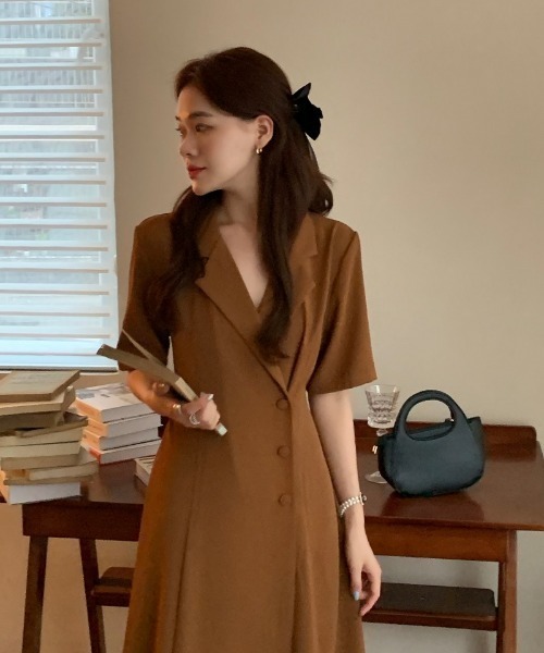 N.s(エヌドットエス)の「開襟カシュクールロングワンピース(ワンピース・レディース・ベージュ/ブラウン/ブラック・FREE)」の4枚目の写真
