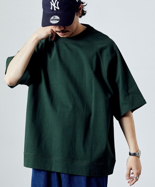 FREAK'S STORE(フリークスストア)の「【限定展開】9オンス Heavyweight ビッグシルエット ラグランスリーブTシャツ/ヘビーウェイト(Tシャツ/カットソー・メンズ・ホワイト/アッシュグレー/ブラック/ダークグリーン/ネイビー/グレイッシュベージュ・SMALL/MEDIUM/LARGE)」の5枚目の写真