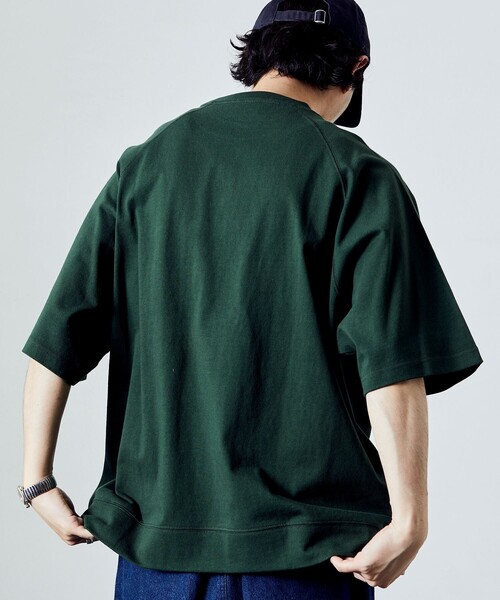 FREAK'S STORE(フリークスストア)の「【限定展開】9オンス Heavyweight ビッグシルエット ラグランスリーブTシャツ/ヘビーウェイト(Tシャツ/カットソー・メンズ・ホワイト/アッシュグレー/ブラック/ダークグリーン/ネイビー/グレイッシュベージュ・SMALL/MEDIUM/LARGE)」の10枚目の写真