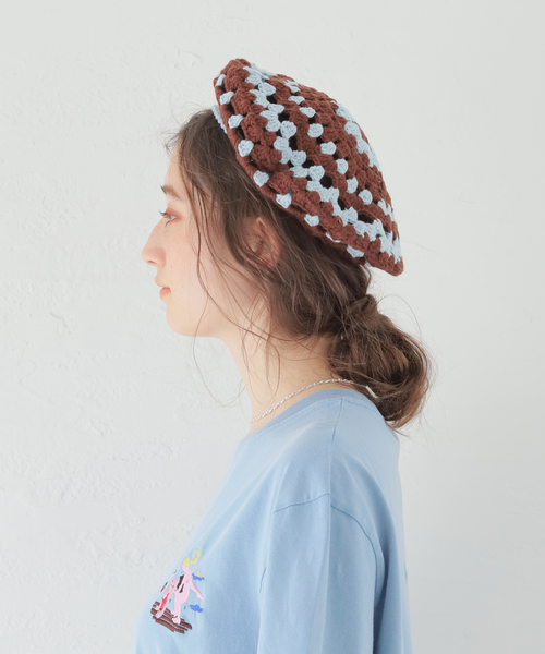 Casselini（キャセリーニ）の「【Casselini/キャセリーニ】クロシェベレーボウ（ハンチング/ベレー帽・レディース・ベージュ/ブルー・FREE）」の20枚目の写真