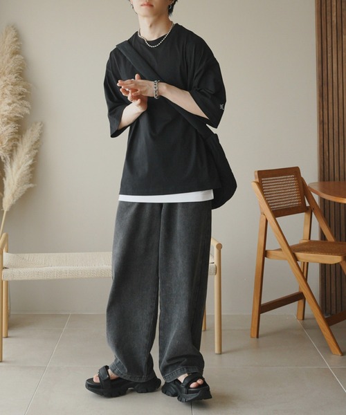 ADAMASTE（アダマスト）の「ワンポイントロゴ刺繍ビッグTEE（Tシャツ/カットソー・メンズ・グレイッシュベージュ/エメラルド/ブラック/ブルー/ピンク/ライトグレー・SMALL/MEDIUM/LARGE）」の16枚目の写真